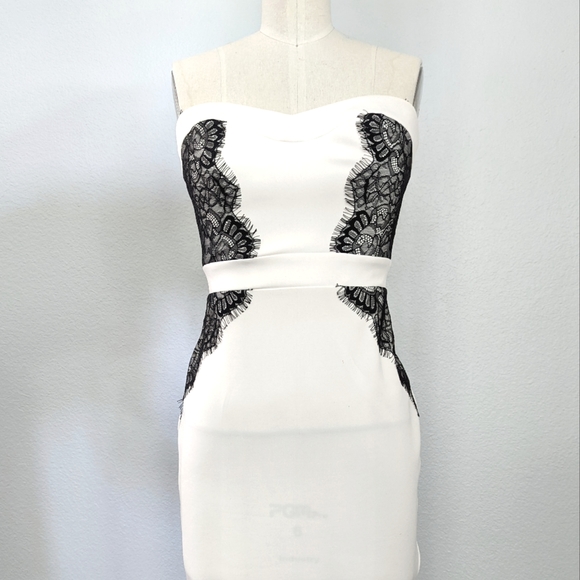 Guess Dresses & Skirts - Guess lace dress size 4